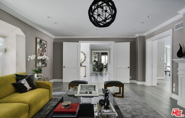 1214 Coldwater Canyon Drive, Beverly Hills, CA 90210