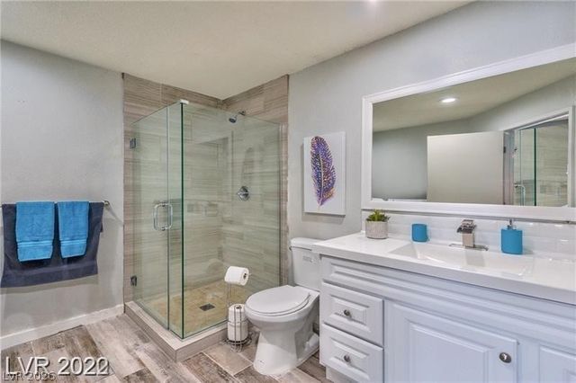 7067 Westpark Court, Las Vegas, NV 89147