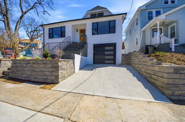 8 Hunt Avenue, Yonkers, NY 10710