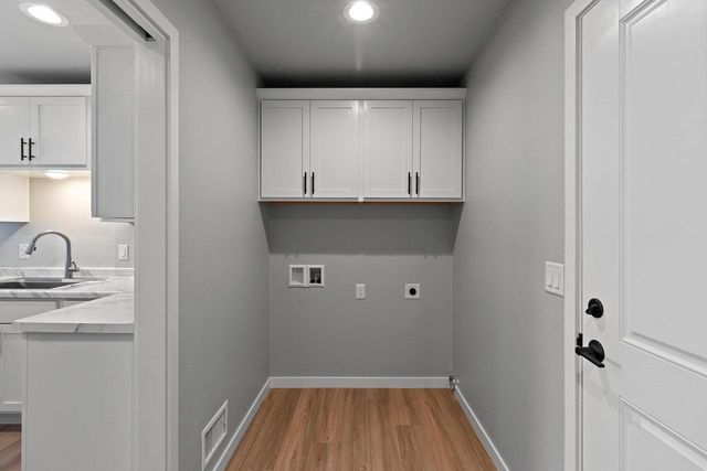 553 HORTON TERRACE, Hortonville, WI 54944