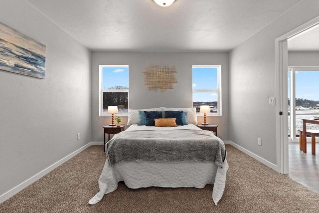 553 HORTON TERRACE, Hortonville, WI 54944