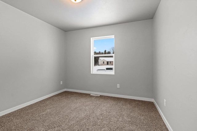 553 HORTON TERRACE, Hortonville, WI 54944