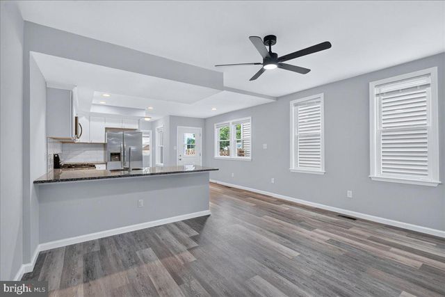 627 PINE ST, Bristol, PA 19007