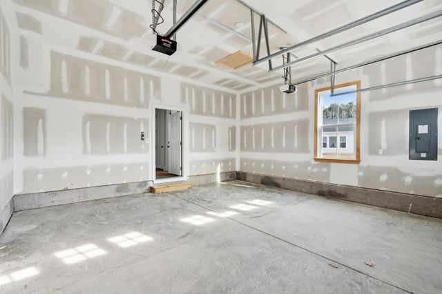 200 Clearpath Drive, Summerville, SC 29486