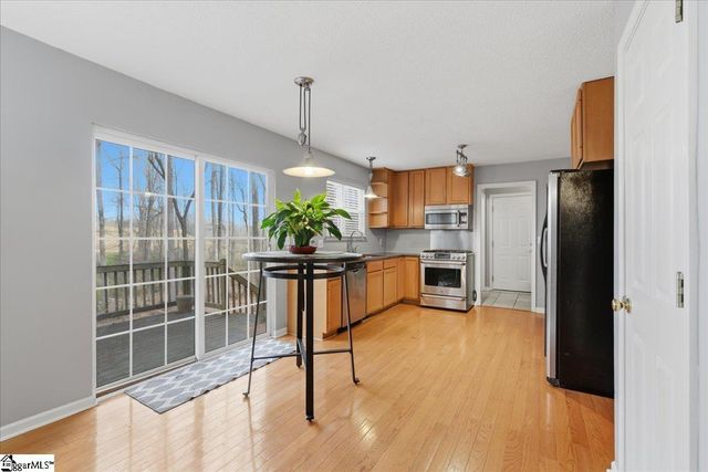 185 Commodore Drive, Duncan, SC 29334