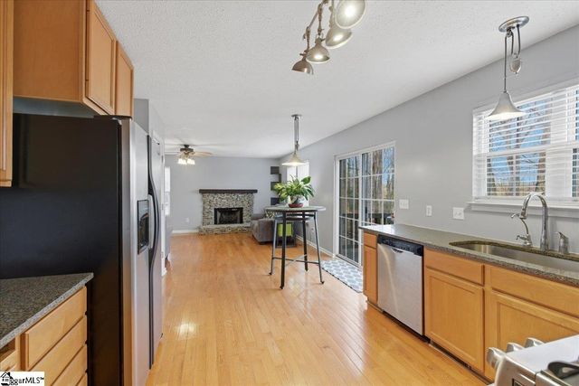 185 Commodore Drive, Duncan, SC 29334