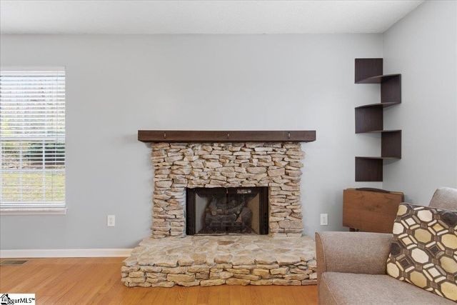 185 Commodore Drive, Duncan, SC 29334