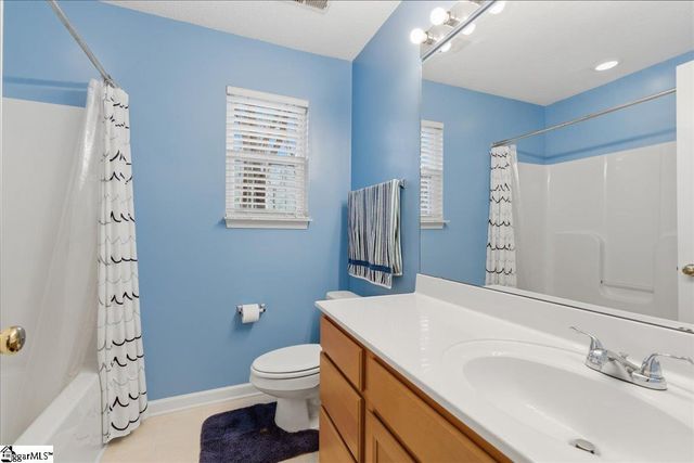 185 Commodore Drive, Duncan, SC 29334