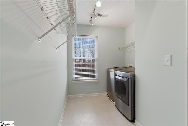 185 Commodore Drive, Duncan, SC 29334