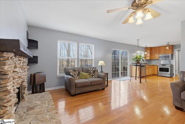 185 Commodore Drive, Duncan, SC 29334