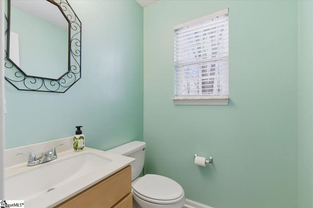 185 Commodore Drive, Duncan, SC 29334