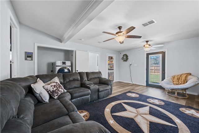 309 Reynolds Ave, Taft, TX 78390