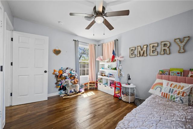 309 Reynolds Ave, Taft, TX 78390
