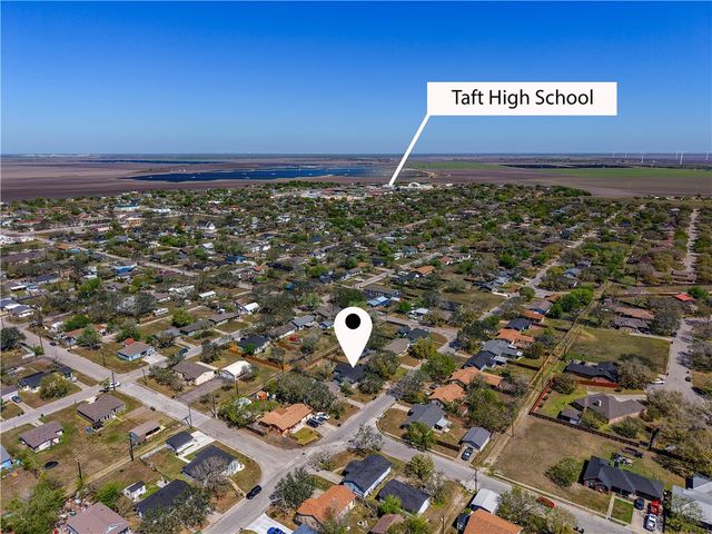 309 Reynolds Ave, Taft, TX 78390