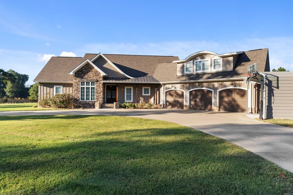13 Sandlewood Road, Greenbrier, AR 72058