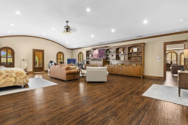 440 Susan St, Gladewater, TX 75647