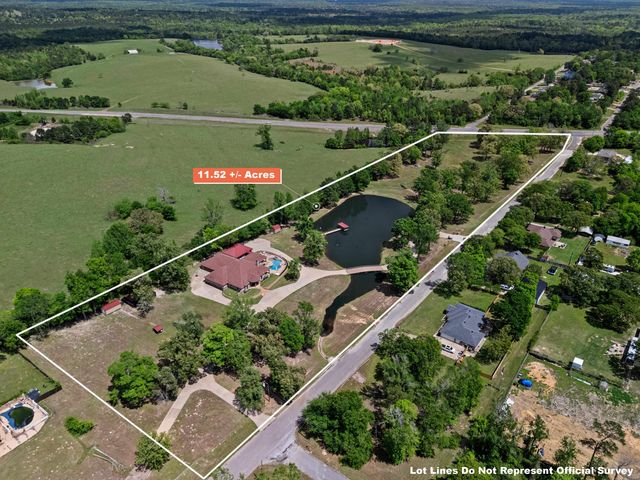 440 Susan St, Gladewater, TX 75647