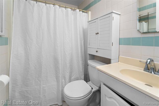 1804 15th Street, Wyandotte, MI 48192