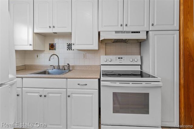 1804 15th Street, Wyandotte, MI 48192