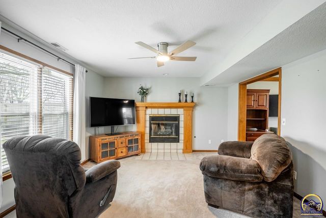 724 Eldridge ST, Lawrence, KS 66049