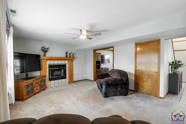 724 Eldridge ST, Lawrence, KS 66049