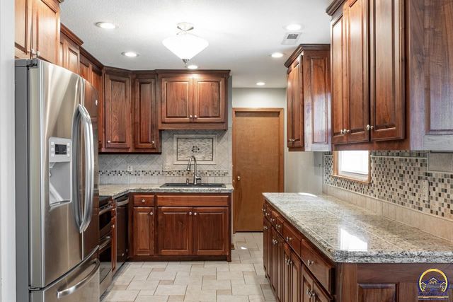 724 Eldridge ST, Lawrence, KS 66049