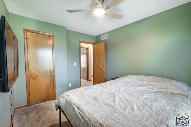 724 Eldridge ST, Lawrence, KS 66049