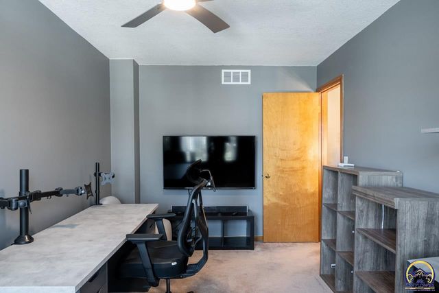 724 Eldridge ST, Lawrence, KS 66049