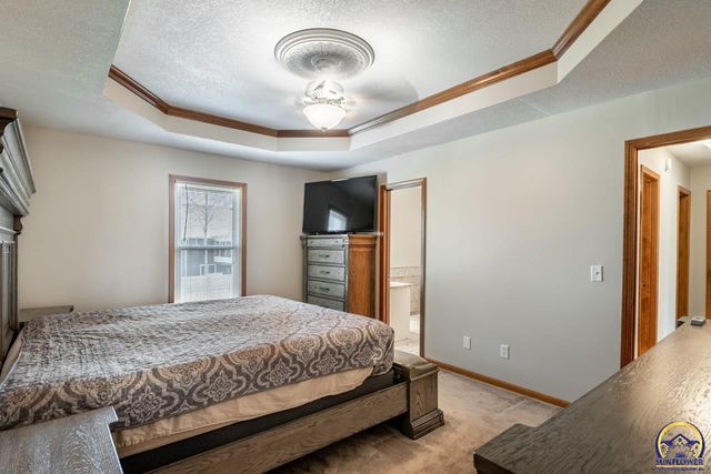 724 Eldridge ST, Lawrence, KS 66049