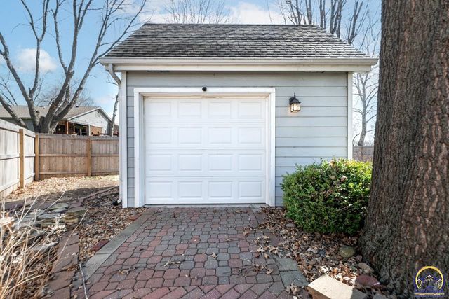 724 Eldridge ST, Lawrence, KS 66049