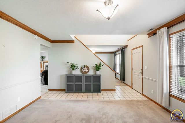 724 Eldridge ST, Lawrence, KS 66049