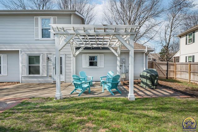 724 Eldridge ST, Lawrence, KS 66049