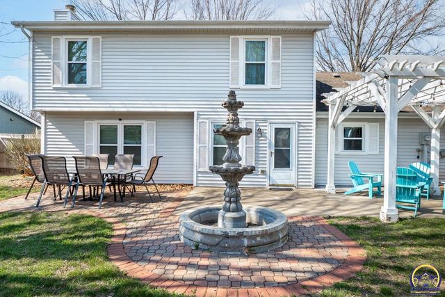 724 Eldridge ST, Lawrence, KS 66049