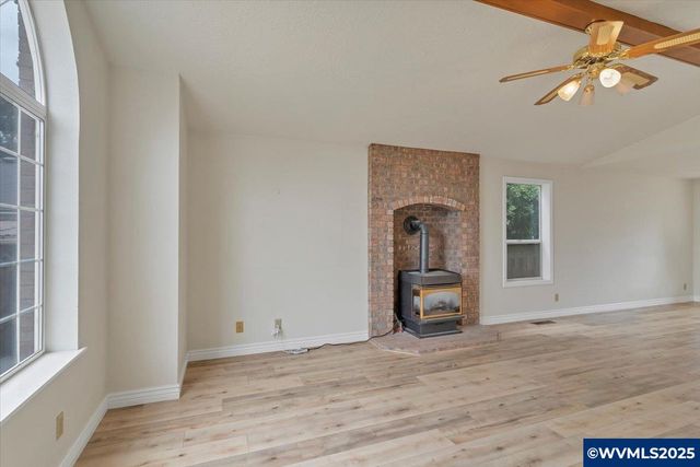 1400 Rees Hill Rd SE, Salem, OR 97306