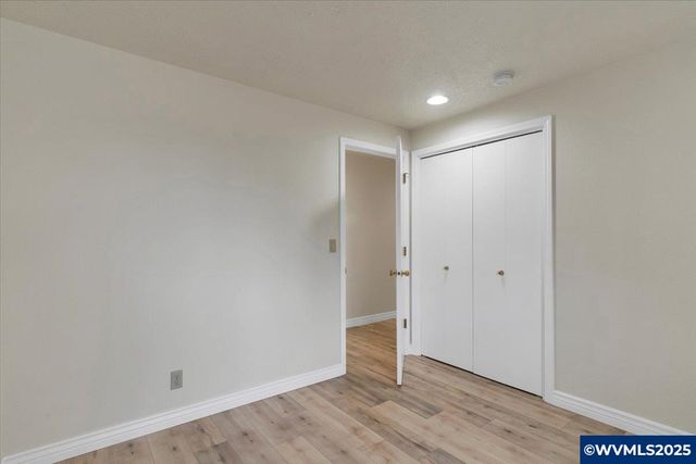 1400 Rees Hill Rd SE, Salem, OR 97306