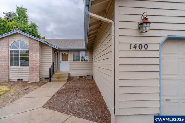 1400 Rees Hill Rd SE, Salem, OR 97306
