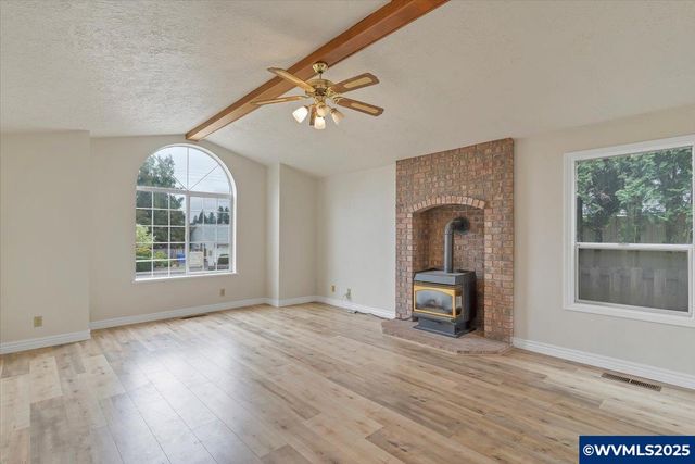 1400 Rees Hill Rd SE, Salem, OR 97306