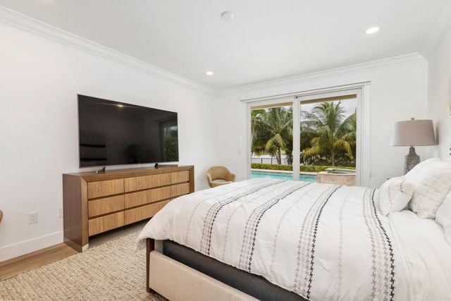 3317 Embassy Drive, West Palm Beach, FL 33401