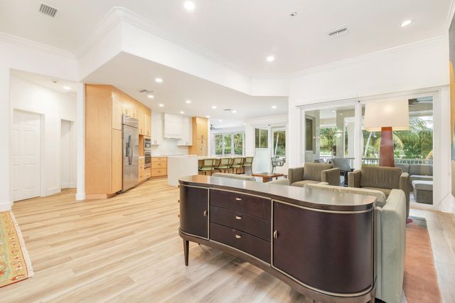 3317 Embassy Drive, West Palm Beach, FL 33401