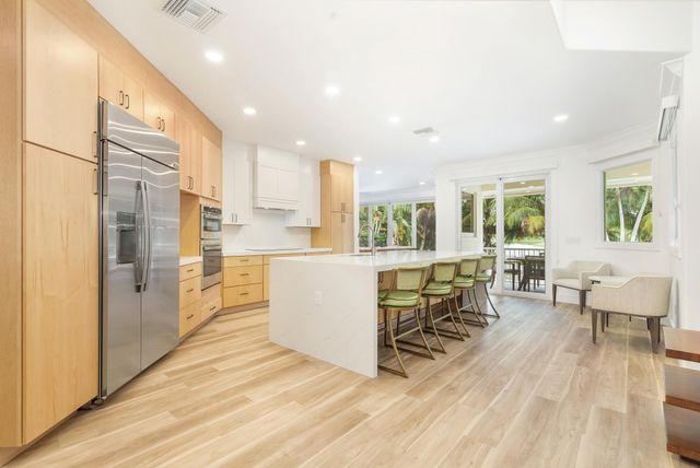 3317 Embassy Drive, West Palm Beach, FL 33401