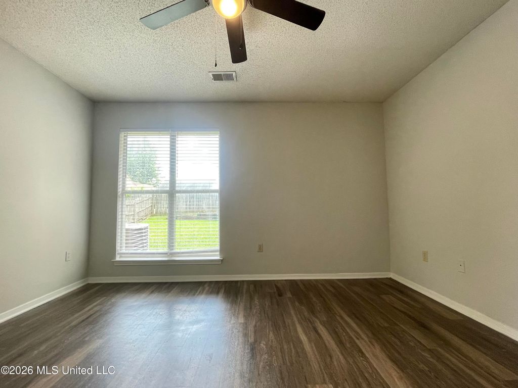 1077 Mcgowan Drive, Southaven, MS 38671 — photo 5
