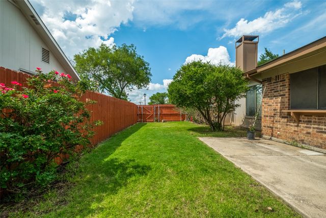 1002 Bellflower Court, Carrollton, TX 75007
