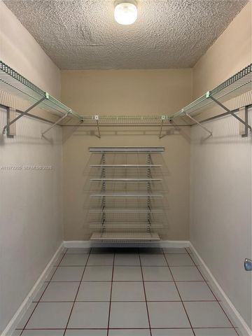 13700 SW 62nd St 113, Miami, FL 33183