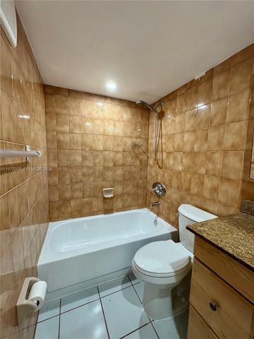 13700 SW 62nd St 113, Miami, FL 33183