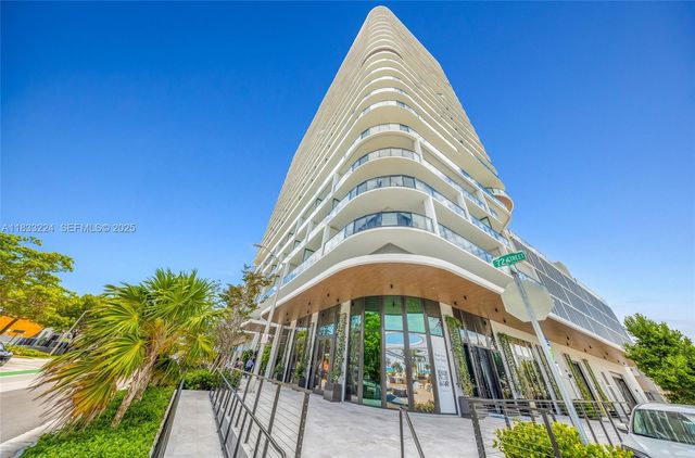 580 72 910, Miami Beach, FL 33141