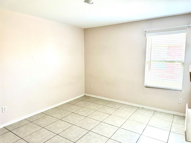 3305 Margay Run, Crandall, TX 75114