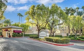 8737 Red Brook Drive 201, Las Vegas, NV 89128