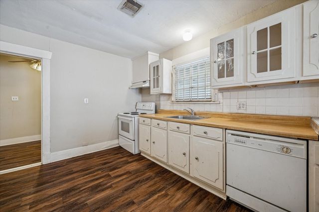 304 Bomar Street, Houston, TX 77006