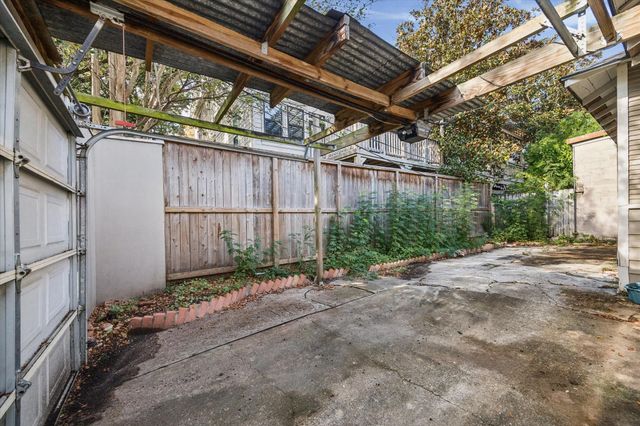 304 Bomar Street, Houston, TX 77006