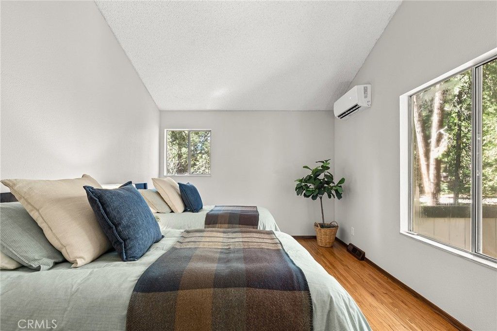 Image 26 of property listing at 15041 Torey Pine Road, Magalia, CA 95954